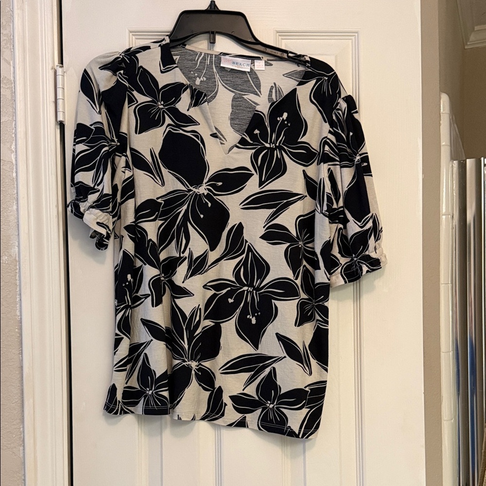 Belle by Kim Gravel Black Floral Blouse